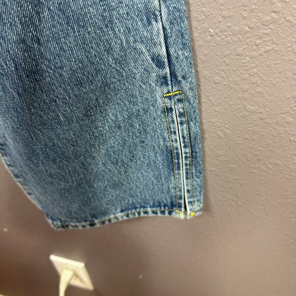 Good American Blue Straight Leg Jeans - Picture 5 of 7